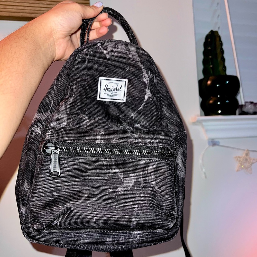 Herschel Nova Backpack | Mini - 9L Black and Gray Mini Backpack
